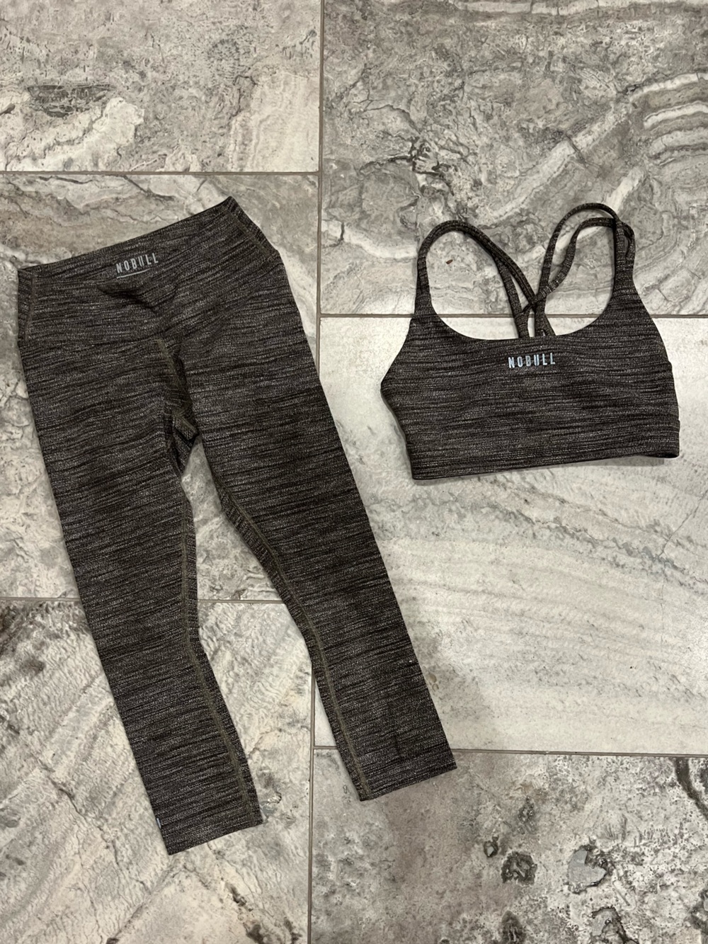 Nobull Women's Heathered Black XS Leggings & S Sports Bra Set